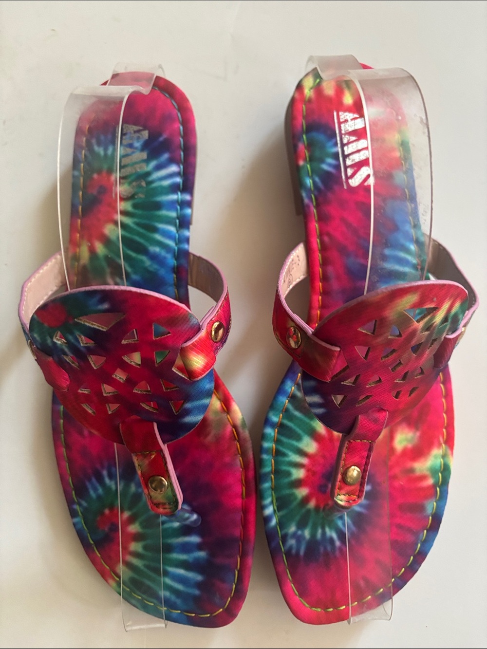 Tie-Dye Cutout Thong Sandals - Multicolor